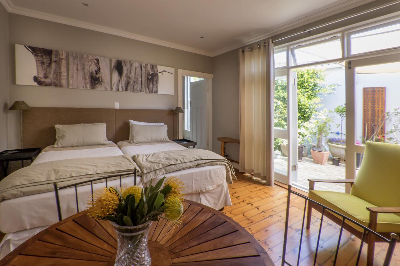 B'S Place Port Elizabeth Bagian luar foto